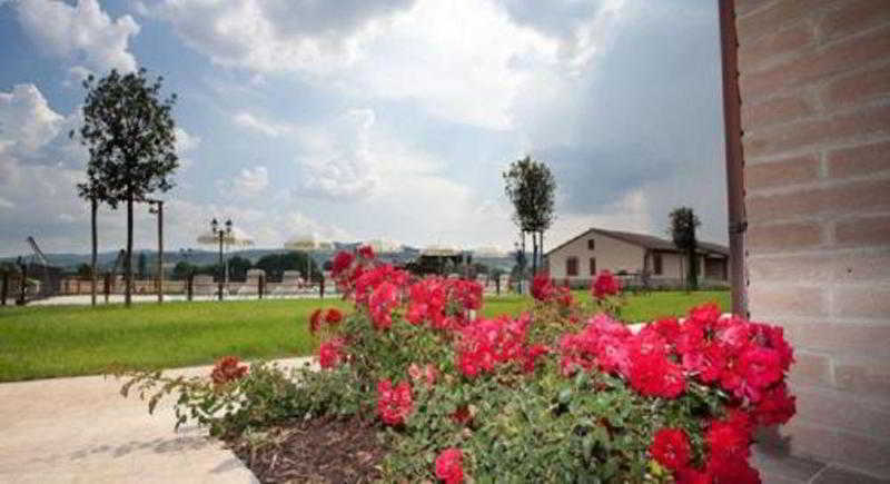 Agriturismo Le Rondini Di Francesco Di Assisi Cannara Exterior photo