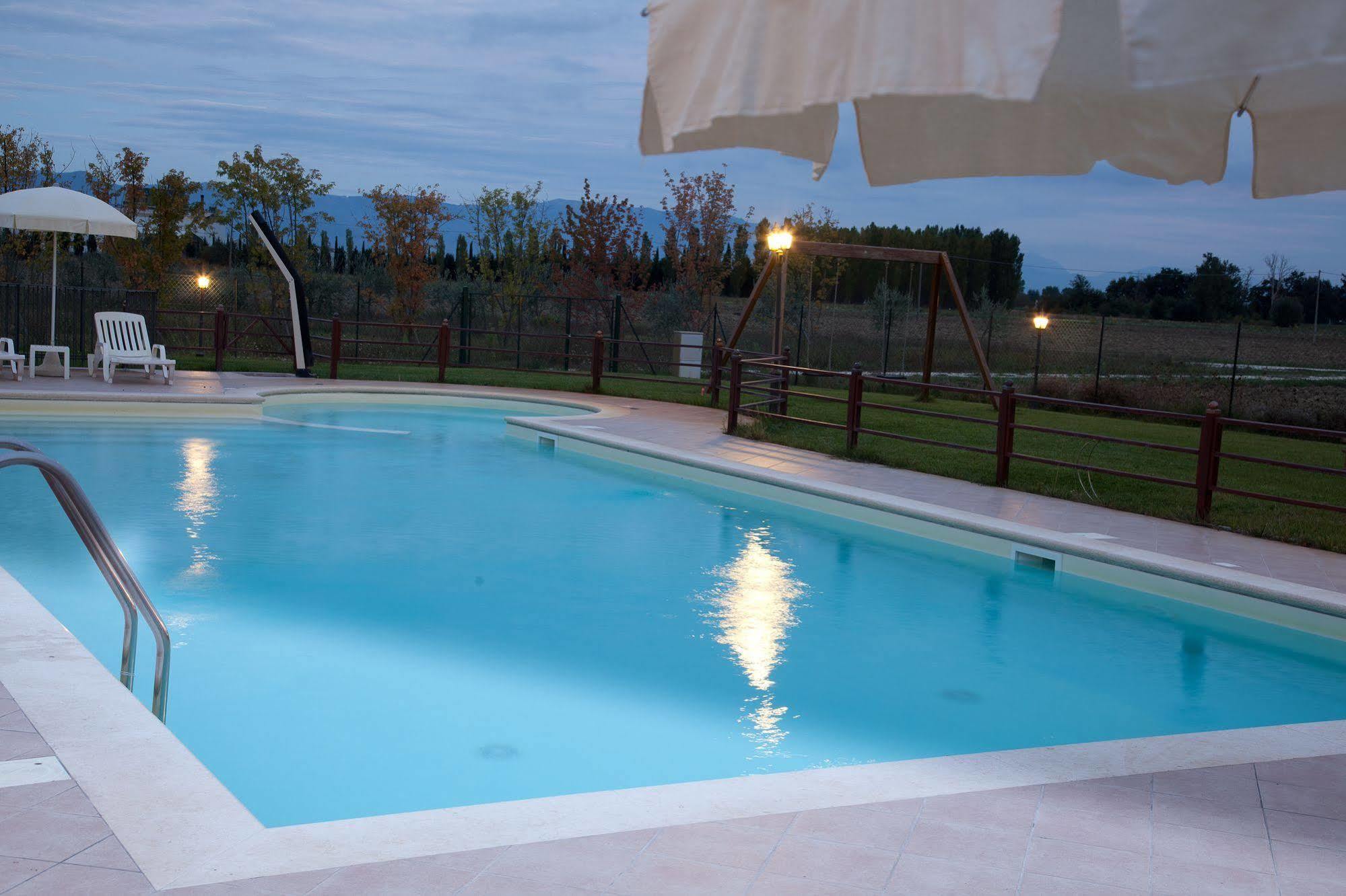Agriturismo Le Rondini Di Francesco Di Assisi Cannara Exterior photo